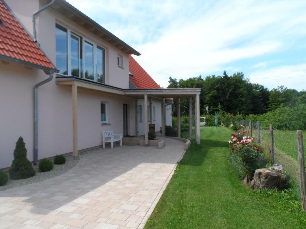 Pension Am Kirschgarten Goessweinstein Exterior photo
